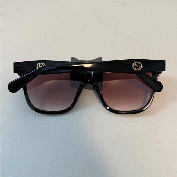 NWT‎ GUCCI GG1338S Sunglasses in Black-Red Gradient Lens main image 6